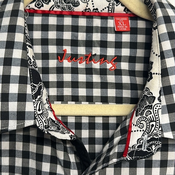 Justins Black and White Casual Button Down Shirt - Picture 3 of 7